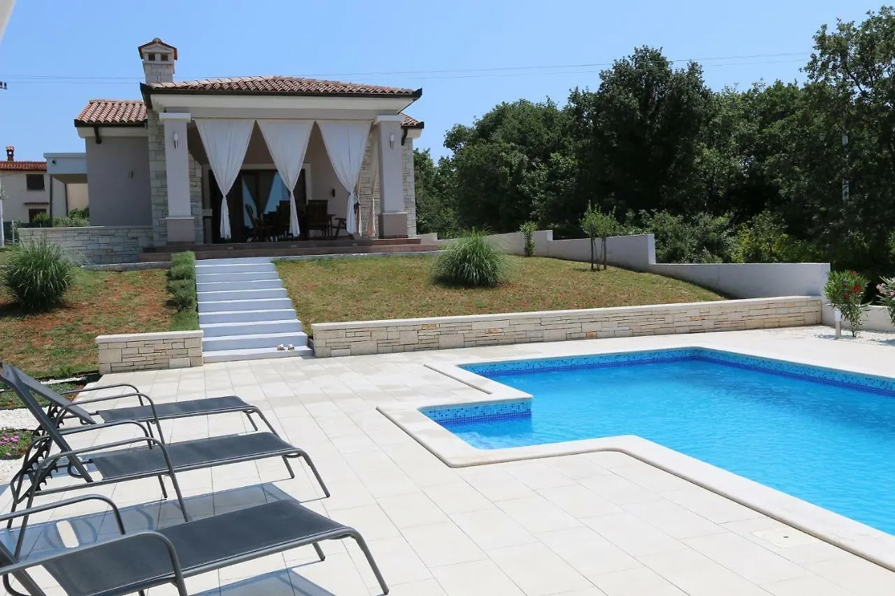 Villa Tara Medulin Croatia