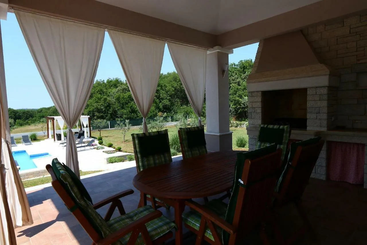 Villa Tara Medulin