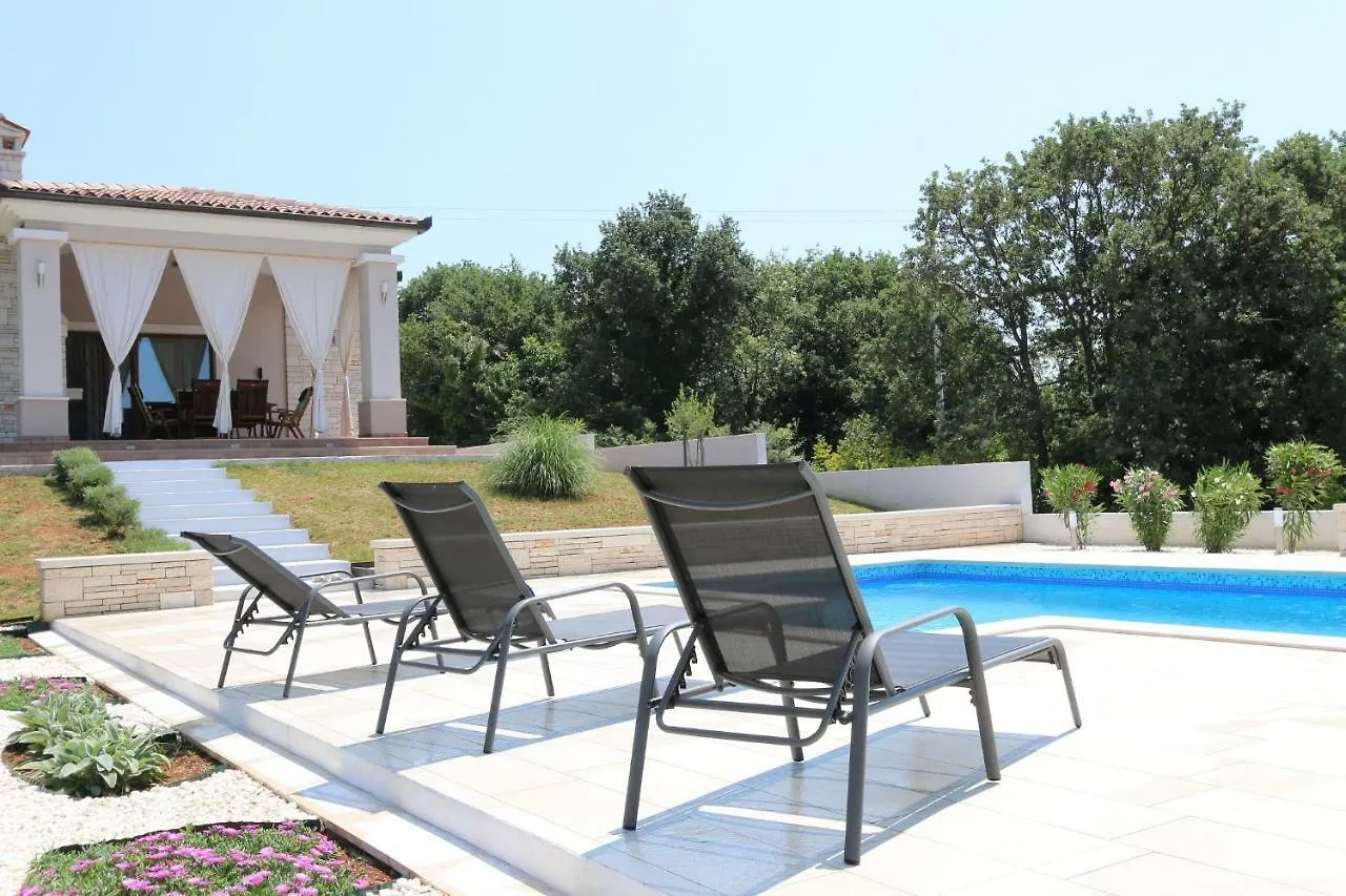 Villa Tara Medulin
