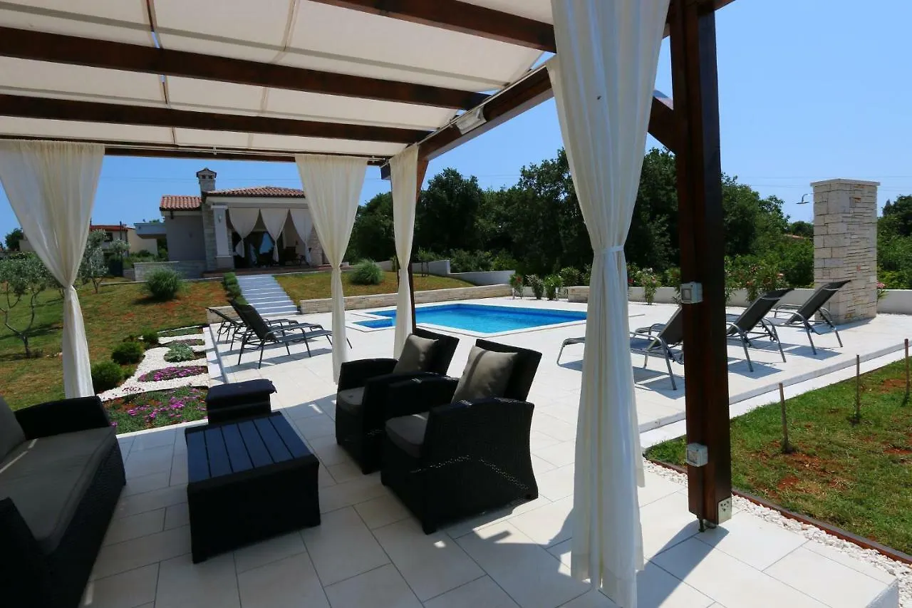 Villa Tara Medulin