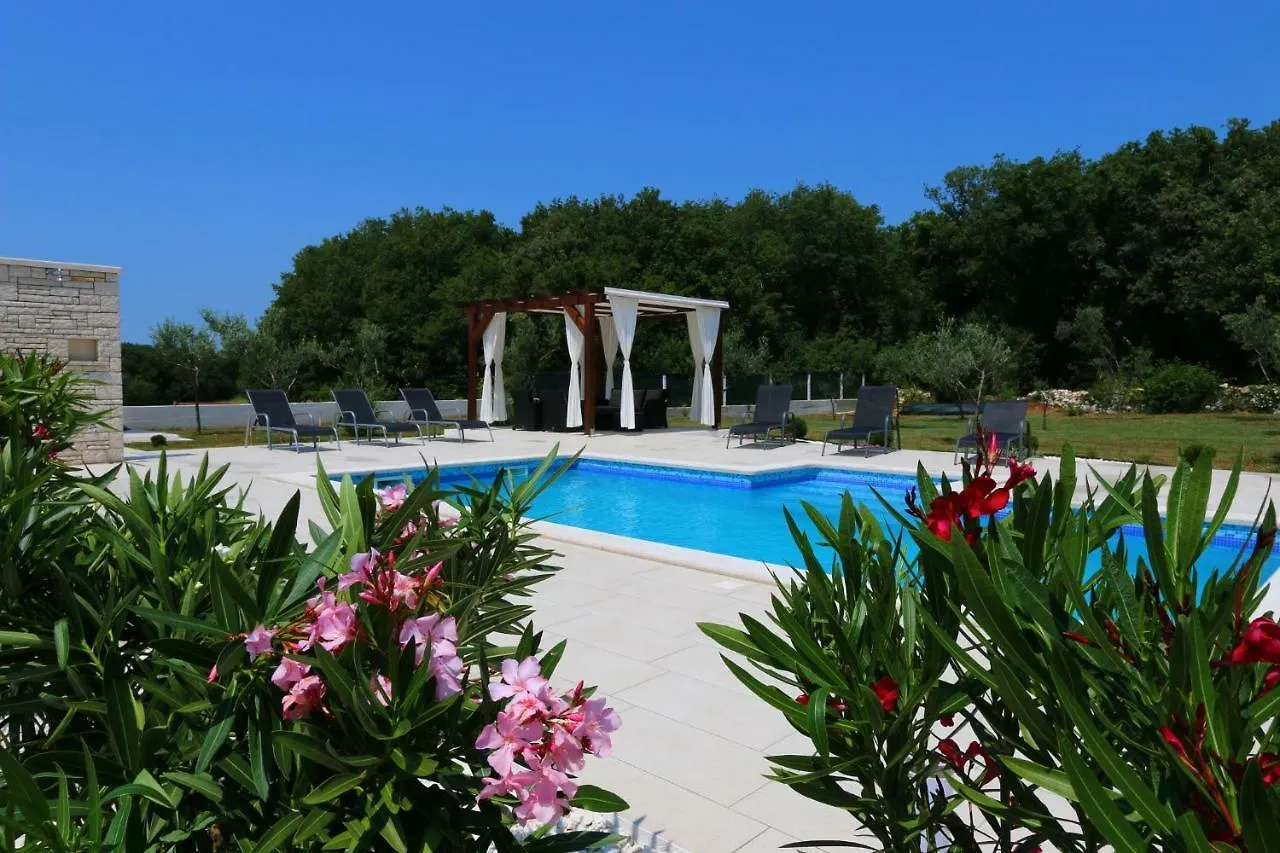 Villa Tara Medulin Croatia