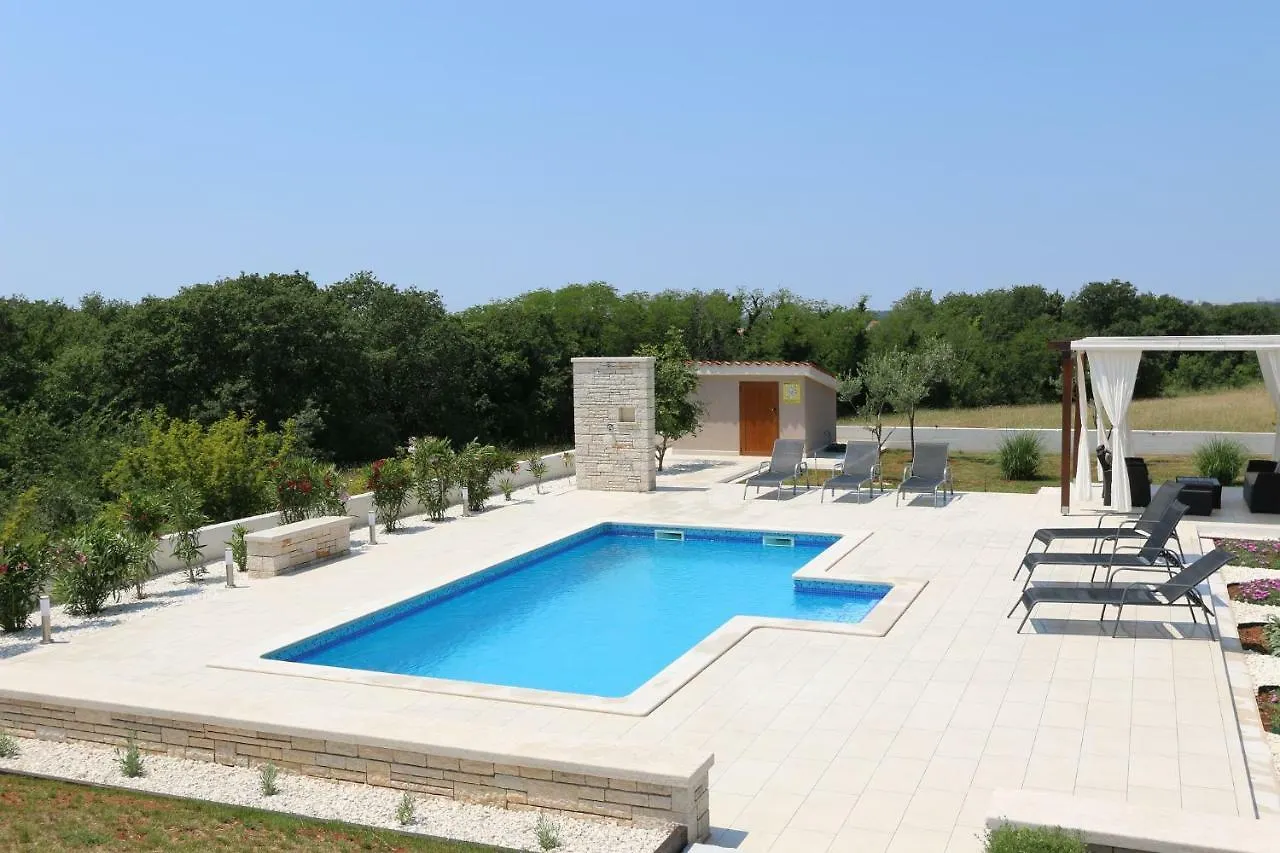 Villa Tara Medulin Croatia